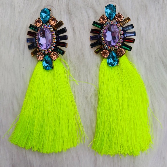 Jewelry - Summer Fun Tassel Earrings
